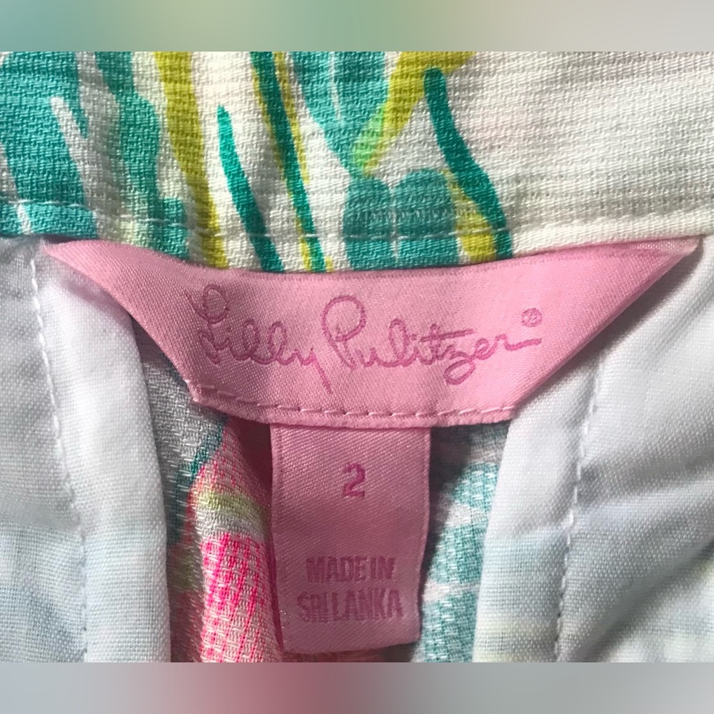 Lilly Pulitzer Callahan Shorts Size 2 Sailboat Pattern - Picture 4 of 4